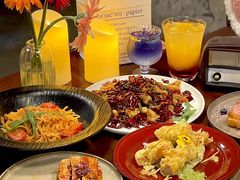 -mordew加州日记西餐&小酒馆(新天地店)