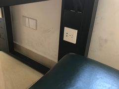 -上海市静安区图书馆(新闸路馆)