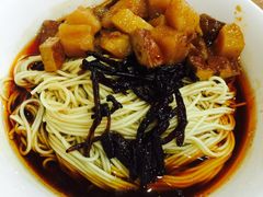 辣酱面-潘国仙耳光馄饨(黄家阙路店)