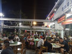 大堂-四川小胡子海鲜(丁村万人海鲜广场店)