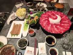 -德天肥牛海鲜火锅(城西银泰店)