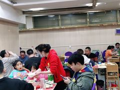 大堂-渔香岛美蛙鱼头火锅(威清路店)