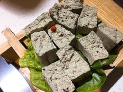 -吃城都·鱼蛙火锅(西玉龙街店)