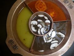 -滇釜火锅·能喝汤的火锅(车公庄店)