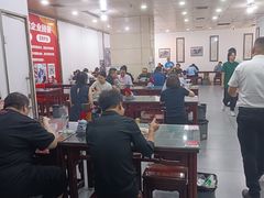 -牛一嘴·兰州牛肉面·大盘鸡(财富中心店)