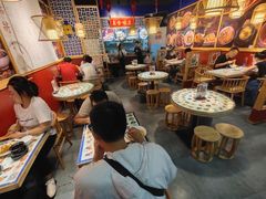 大堂-点兵点将·四川传统小吃集(勐海路店)