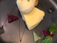 -HIGH FIVE哈福手工汉堡(桂林路店)