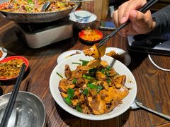 -富正毅三下锅·湘西韵味(天门山索道店)