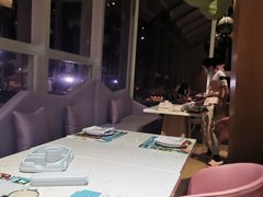 -水桶王国主题餐厅·聚会·生日派对·亲子活动·家庭套餐(亚龙湾希尔顿店)