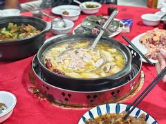 -花苑美食横琴生蚝火锅(拱北粤华路店)