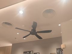 -遇见小面(东方宝泰店)