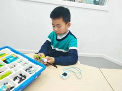 -斯坦星球青少儿编程机器人科学积木拼搭思维专注力科创竞赛规划(武汉凯德西城学习中心)