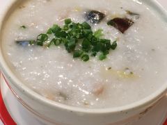 皮蛋瘦肉粥-柠檬树茶餐厅(海雅缤纷城店)