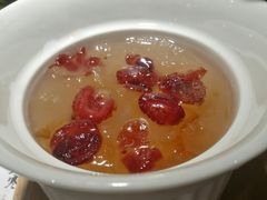 蔓越莓桃胶炖银耳-炖物24章·顺时轻养茶(杭州大厦店)