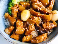 台式卤肉饭-SimplyTimes鎏金食堂