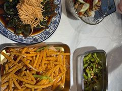 -石牌岭小亮蒸虾•湖北老字号(左岭店)