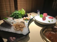 -余欢领鲜火锅(新街口店)