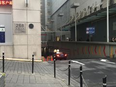 -上海来福士广场-停车场