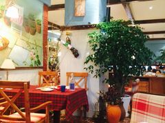 -芭莉与彩虹西餐厅(成都合生汇店)