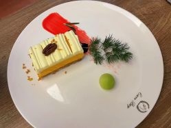 -馨月汇·一悦馨香月子中心(前滩店)