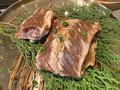-草家酱蟹炭火烤肉店(珲春南路一店)
