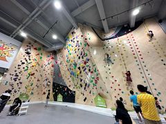 -ROCKPLUS攀岩馆(环宇城店)