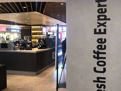 -luckincoffee瑞幸咖啡(香港名店街店)