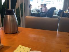 -莲餐厅·湖北菜·潜江小龙虾店(愚园路店)