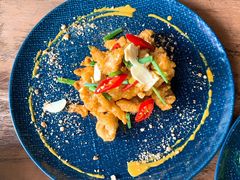 蛋黄炸鱿鱼-MUG JEE