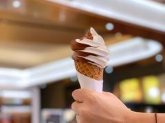72%黑巧克力风味软冰淇淋-布歌东京(万象天地店)