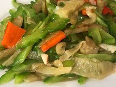 -广东粤秀餐馆(佳家花园小区店)
