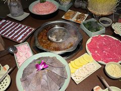 -巴倒烫陆派火锅山庄(南山总店)