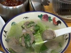 -明姨仔潮汕美食·碳炉猪脚·汕尾牛腩饭·起片鸡煲(起义路店)