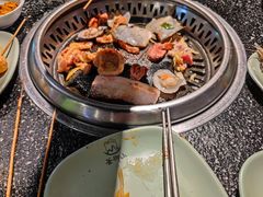 -釜御山海鲜烤肉火锅自助(新城市中心店)