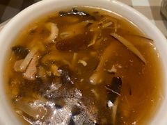 -新大咀港式茶餐厅(宝山万达店)