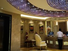 -碧涛阁·泡泡海洋·汤泉洗浴(王府花园店)