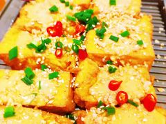 铁板包浆豆腐-关里关外·鱼头泡饼(唐冶绿地汇店)