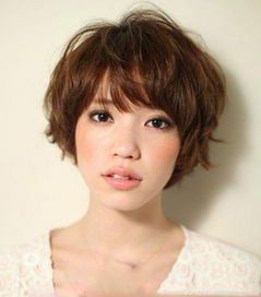 -时尚殿堂明星门店