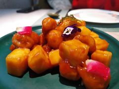 鲜果菠萝里脊-蜜桃花开·中西融合菜E&W(南长街店)