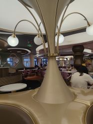 -奈尔宝·国风主题儿童乐园·亲子餐厅(豫园商城店)