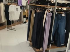 -优衣库(上海中山公园兆丰广场店)