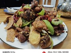-美顺香食府鱼头老店(雪野湖店)