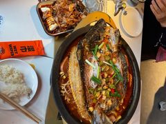 -鸣记脆皮烤鱼·海鲜烤鱼(三八广场店)