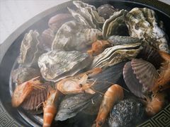 -巧克力渔家.小船海鲜胶东菜(万平口店)