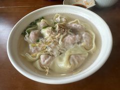 三鲜开洋馄饨-忆秦园小笼包(惠山古镇总店)