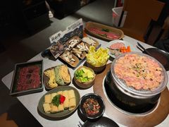 -芸山季·云南山珍菌火锅(人民广场来福士店)