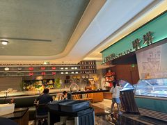 -东方红海鲜百汇(国际大厦店)