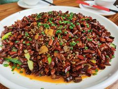 干烧耗儿鱼-易老头三样菜(南滨路总店)