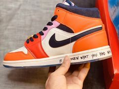 -Air Jordan(世贸天阶店)