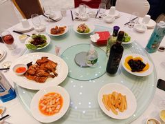-泓历皇朝酒店(东亭店)